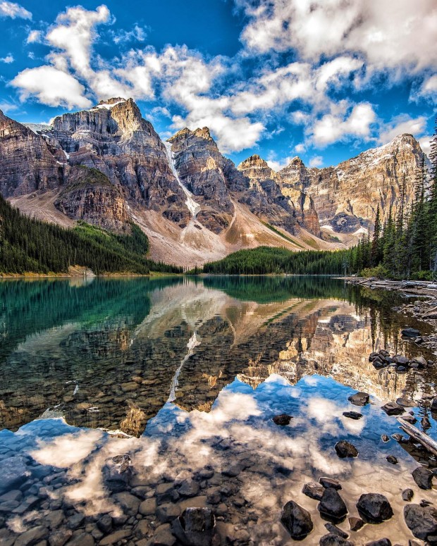 Moraine Lake - Alberta - Canada